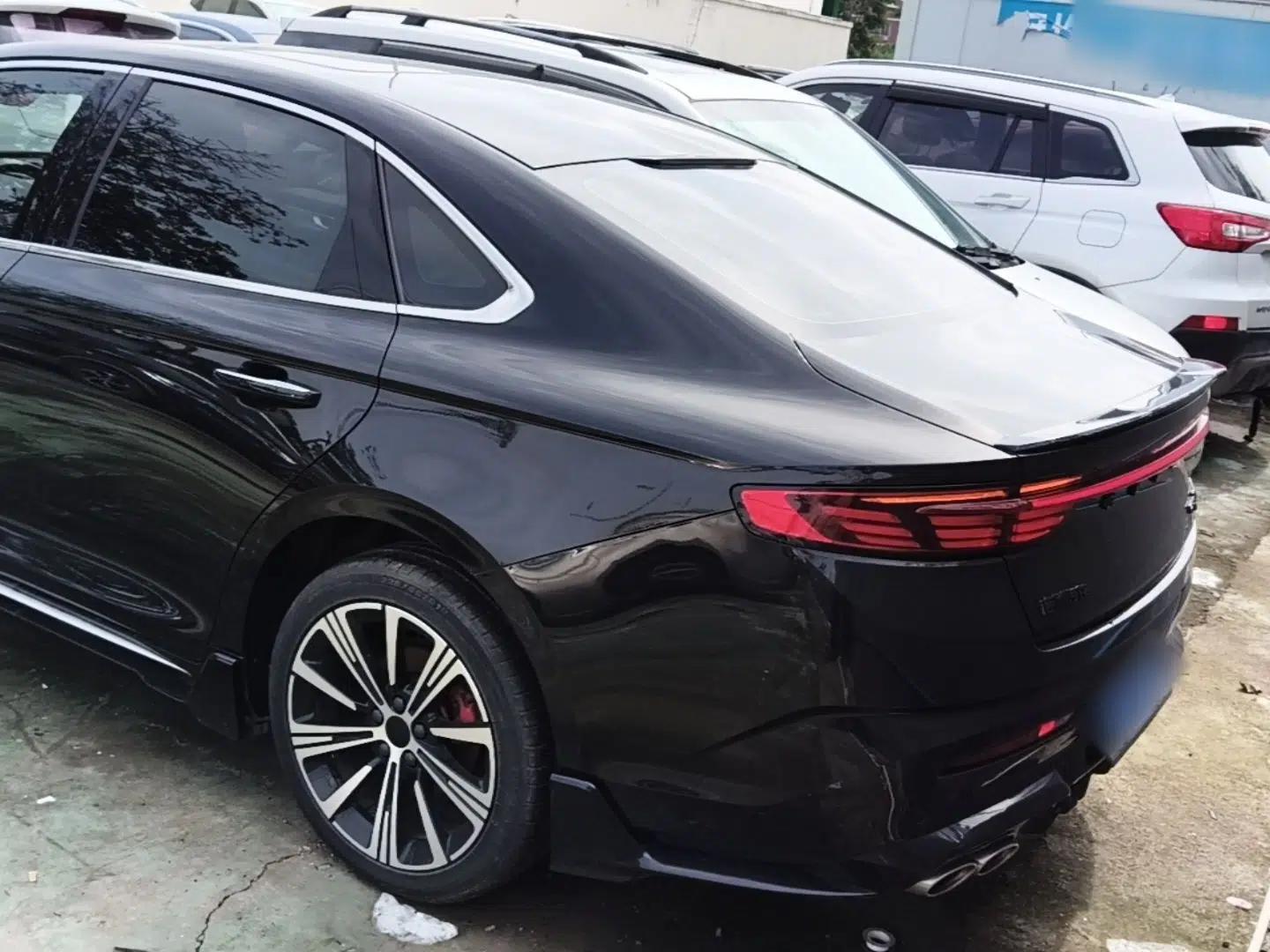 Geely Auto Preface 2025 Dongfang Yao 1.5TD Kunlun Edition — миниатюра 4