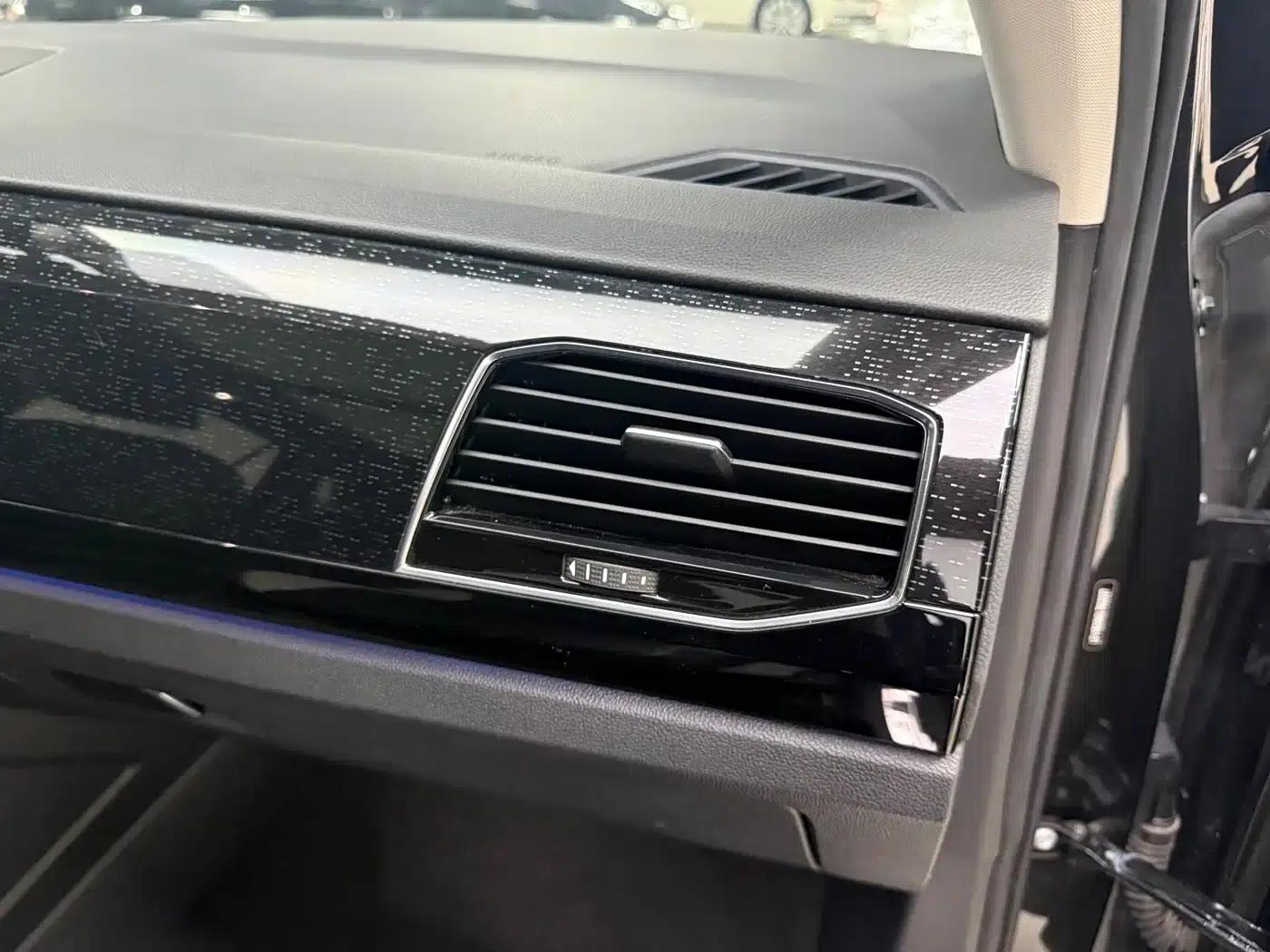 Tayron GTE 2020 1.4T Luxury Edition — миниатюра 27