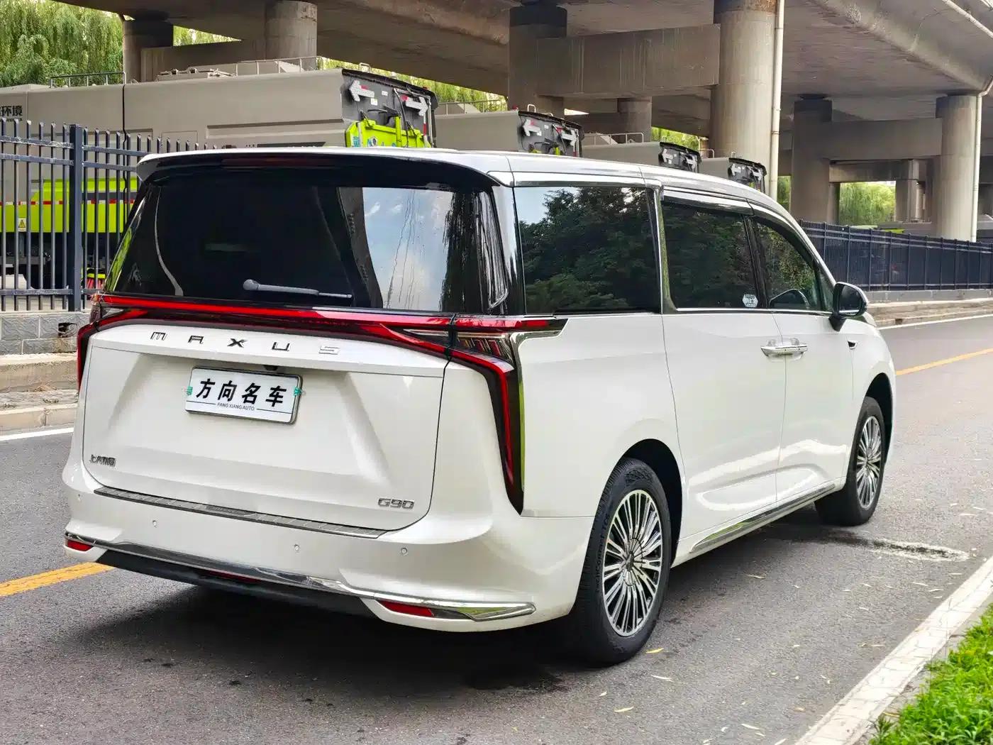 Maxus G90 2024 2.0T Nebula 7-seater Edition — миниатюра 30