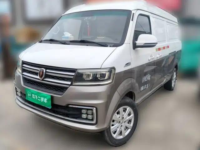 Jinbei New Hiace S 2019 1.5L Van Wealth Edition China VI SWC15M