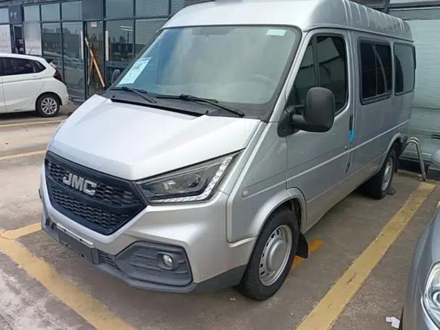 JMC Transit 2019 2.8T Commercial Version Short Wheelbase Mid-Roof 6-Seater China VI JX493