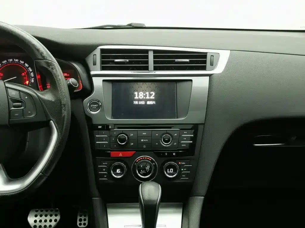 DS 6 2014 1.6T Luxury Edition THP200 — миниатюра 12