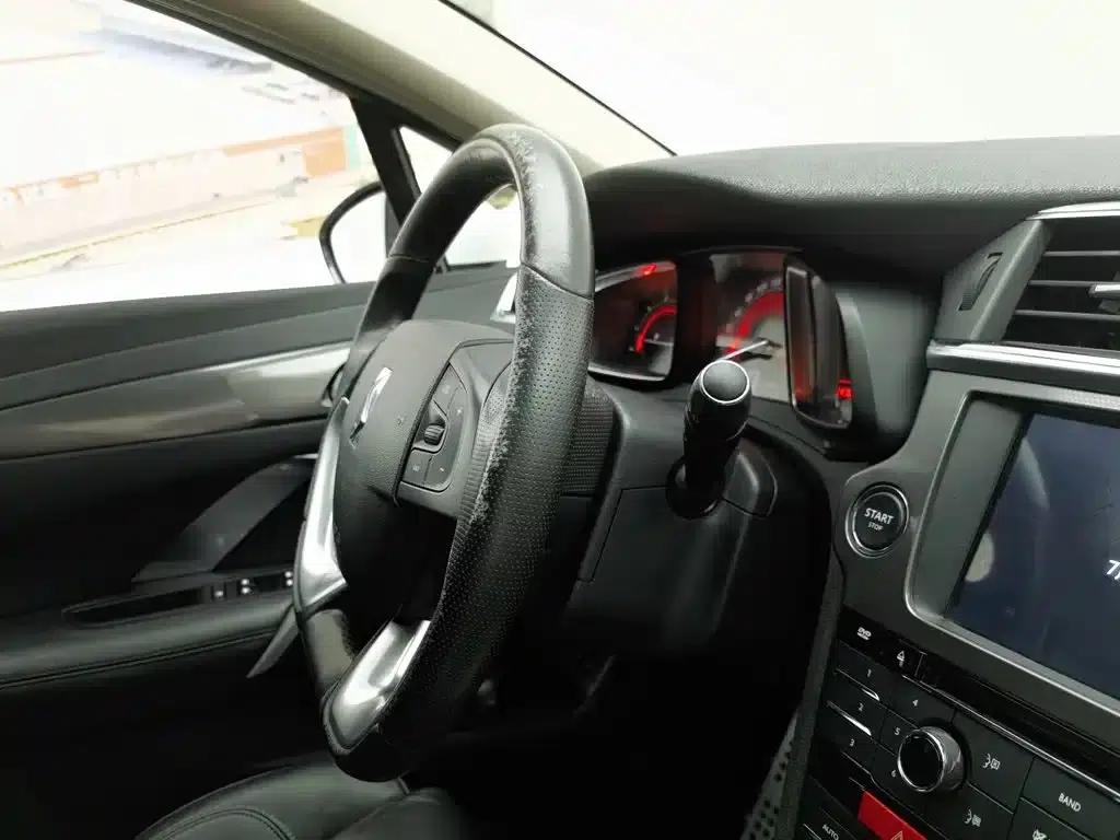 DS 6 2014 1.6T Luxury Edition THP200 — миниатюра 22