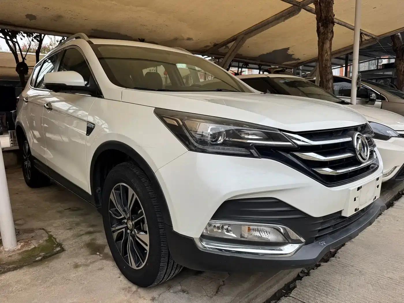 Dongfeng Fengshen AX7 2018 Classic 1.6T Automatic Deluxe Edition — миниатюра 3