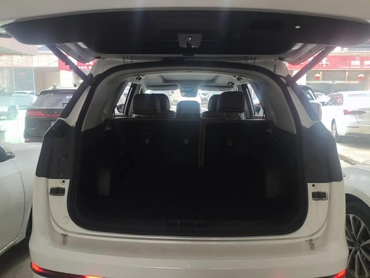 JETOUR X90 PRO 2026 Model 2.0T DCT Elite Edition 5-seater — миниатюра 27