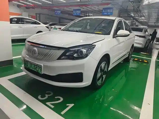 Dongfeng Fengshen E70 2022 500 Super Enjoy Edition
