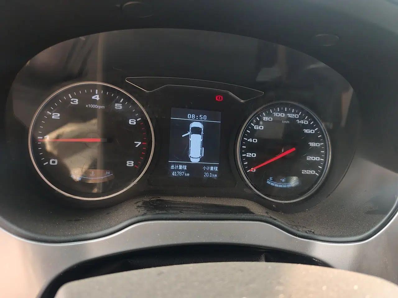 JAC Refine M4 2021 2.0L Manual Comfort Edition — миниатюра 11