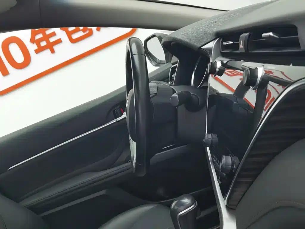 2019 Camry 2.0G Luxury Edition (China VI Emission Standard) — миниатюра 22