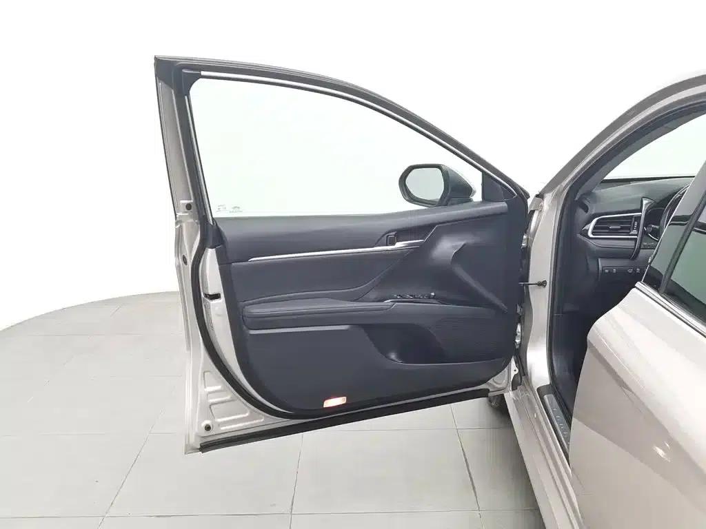 2019 Camry 2.0G Luxury Edition (China VI Emission Standard) — миниатюра 8