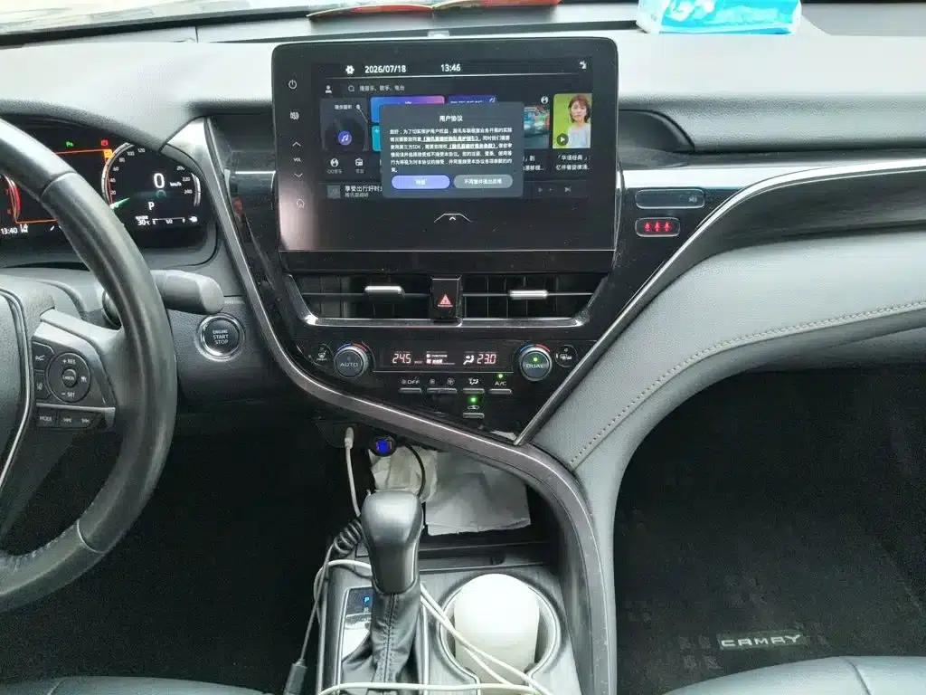 2023 Camry 2.5G Luxury Edition — миниатюра 10
