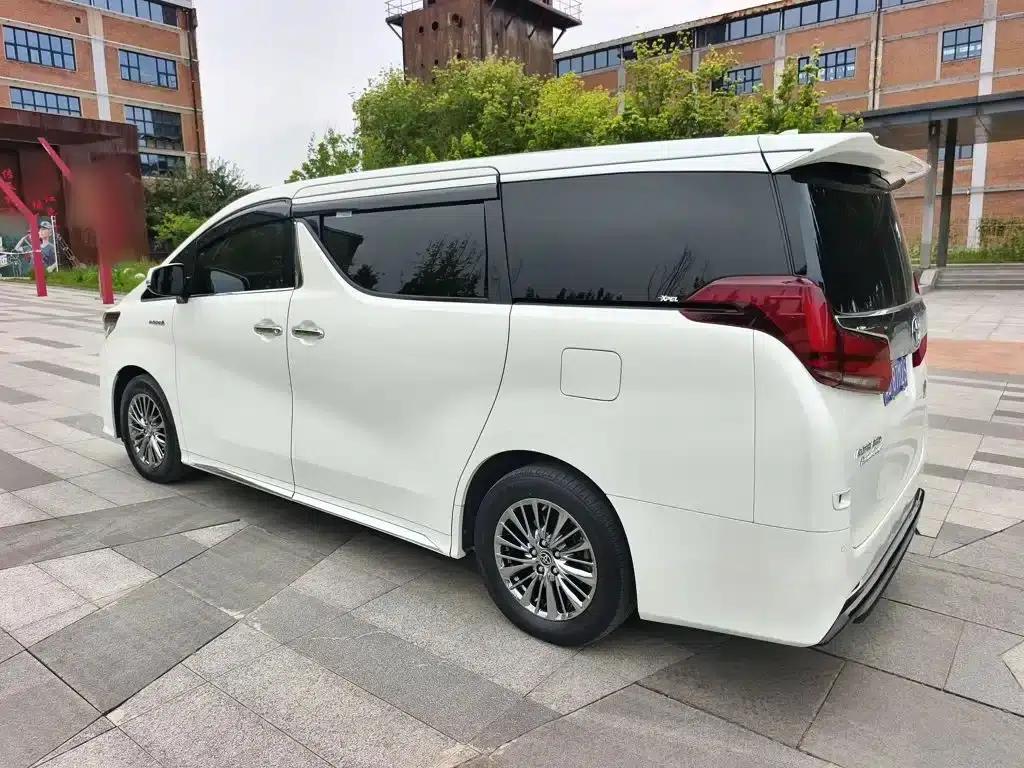 2021 Alphard Hybrid 2.5L Premium Edition — миниатюра 7