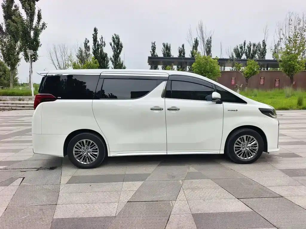 2021 Alphard Hybrid 2.5L Premium Edition — миниатюра 10