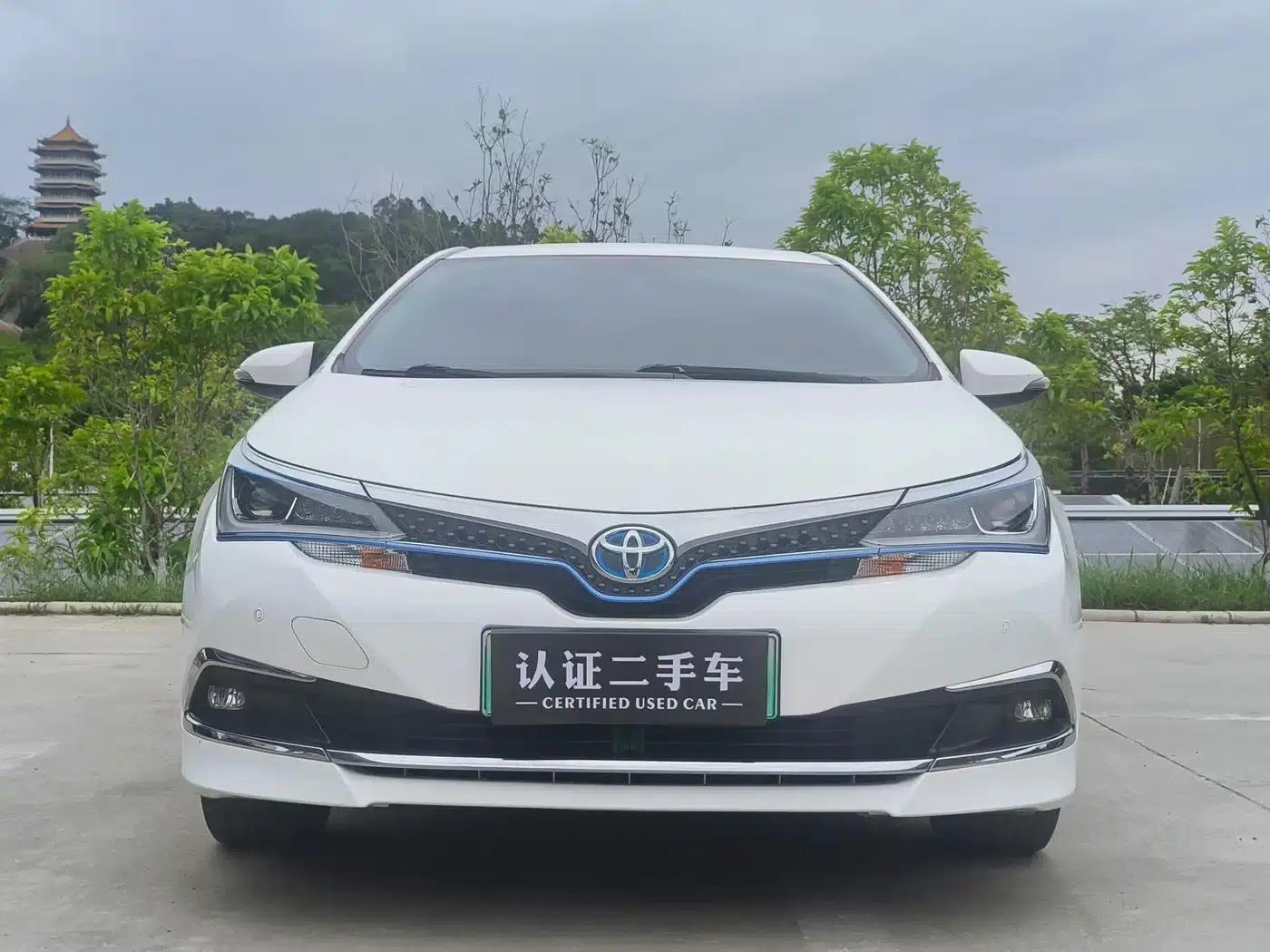 2021 Toyota Corolla Hybrid 1.8L E-CVT Pioneer Edition — миниатюра 3