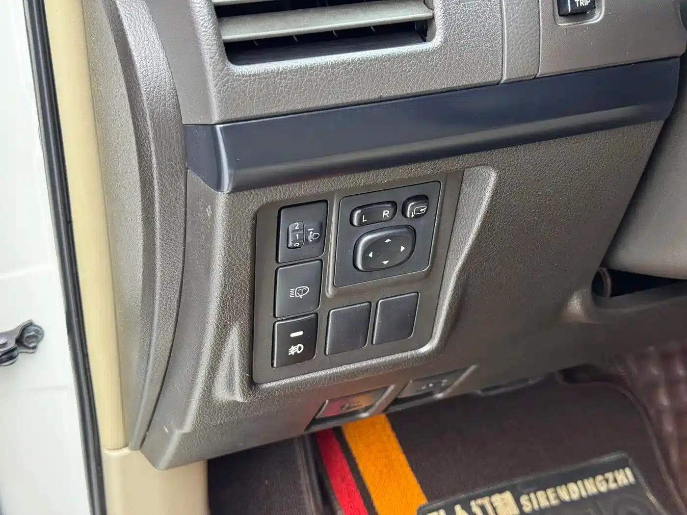 2014 Prado (Imported) Middle East Version — миниатюра 11