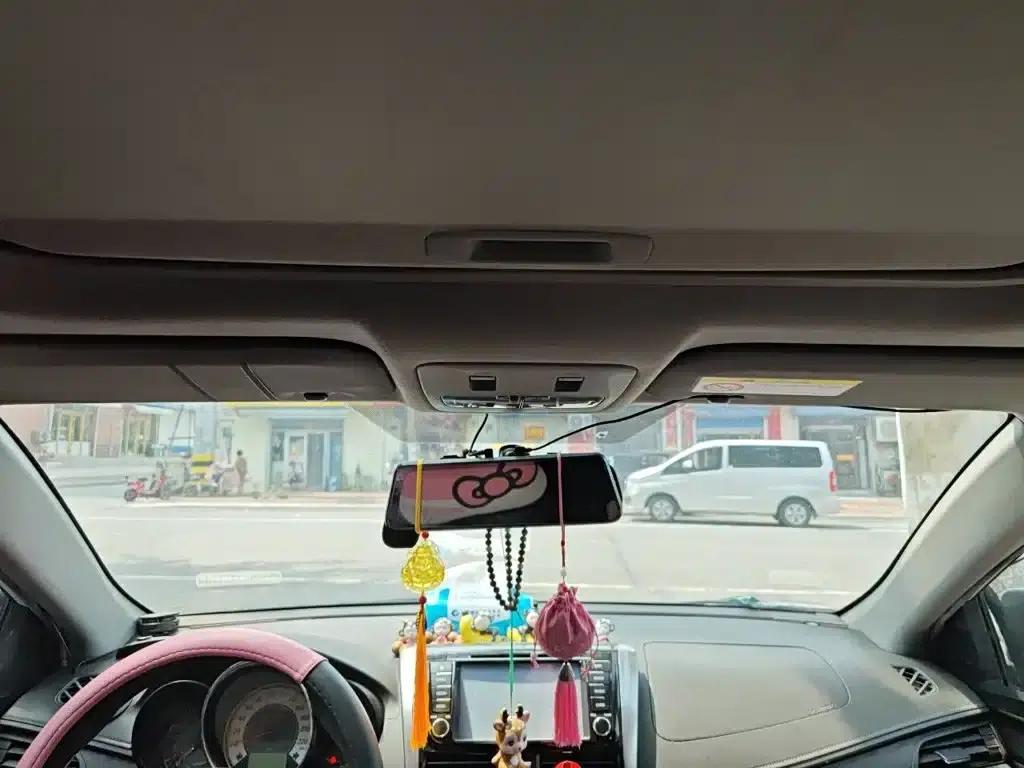 YARiS L Zhixuan 2015 1.5G Automatic Dynamic Sunroof Special Edition — миниатюра 15