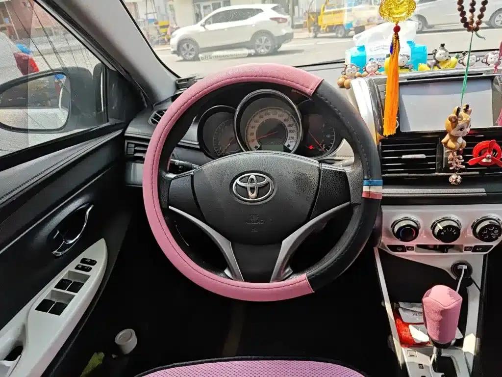 YARiS L Zhixuan 2015 1.5G Automatic Dynamic Sunroof Special Edition — миниатюра 7