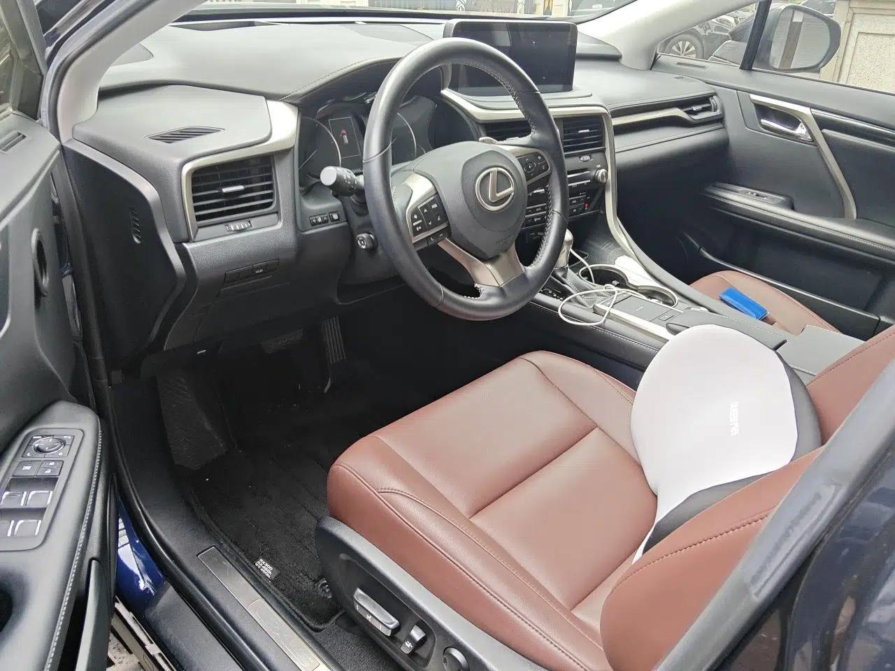Lexus RX 2020 Revised Version 300 Two-Wheel Drive Elite Edition — миниатюра 16