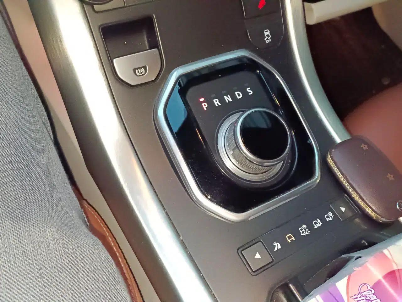 Land Rover Range Evoque 2012 2.0T 5-Door YAOZHI Version — миниатюра 14