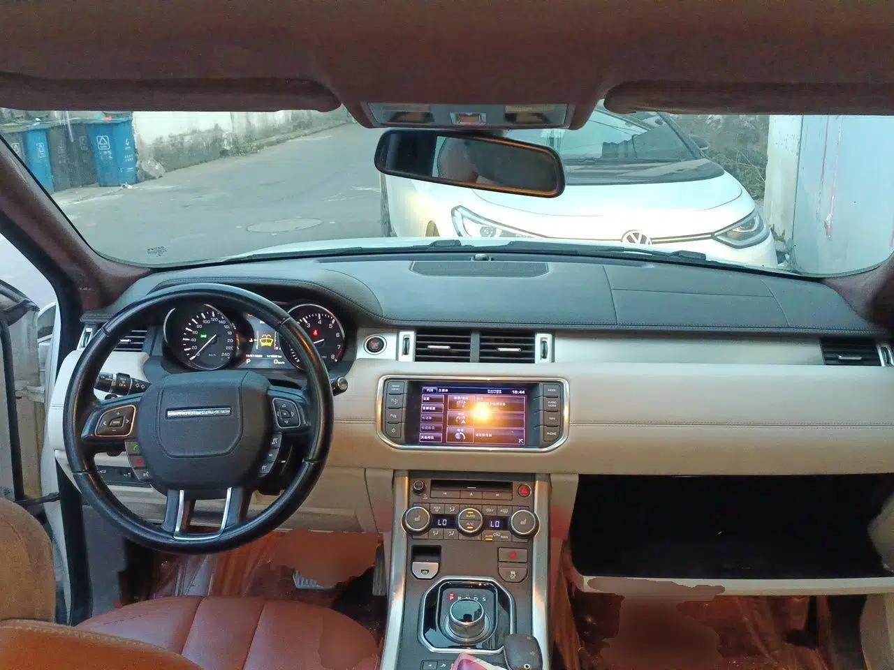 Land Rover Range Evoque 2012 2.0T 5-Door YAOZHI Version — миниатюра 9