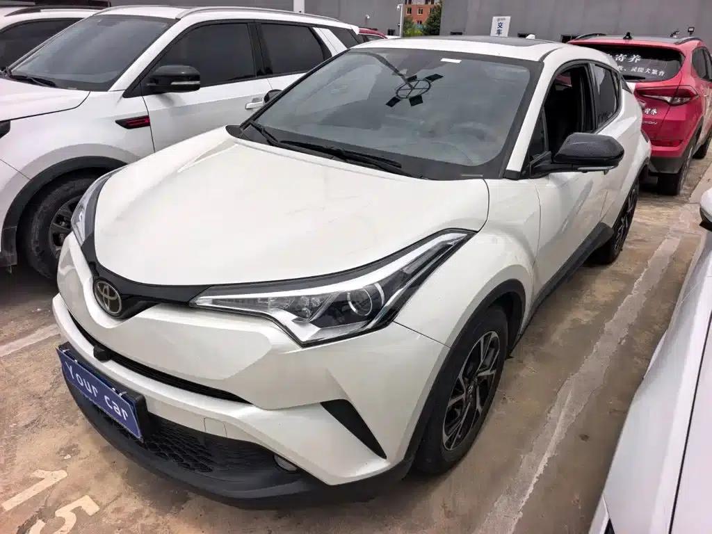 Toyota C-HR 2020 2.0L Leading Edition — миниатюра 1