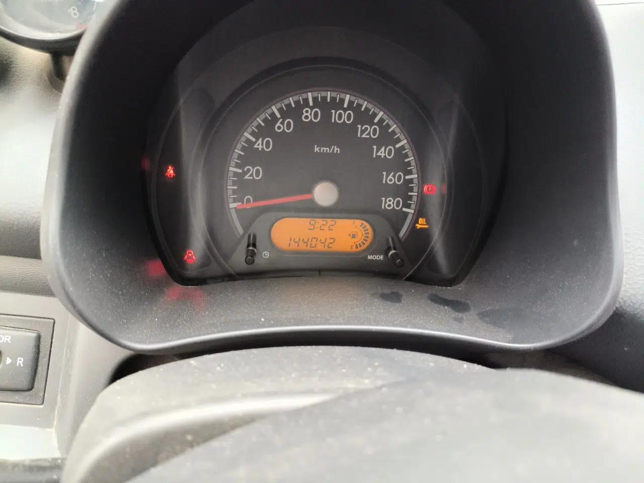 Suzuki Alto 2013 1.0L Manual Luxury Model — миниатюра 12