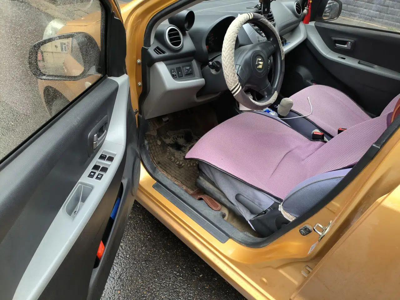 Suzuki Alto 2013 1.0L Manual Luxury Model — миниатюра 16