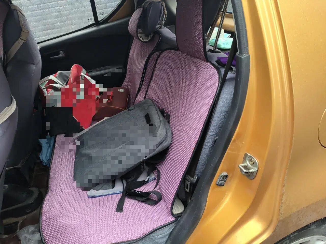 Suzuki Alto 2013 1.0L Manual Luxury Model — миниатюра 17