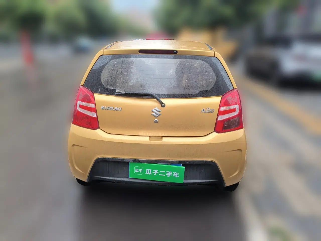 Suzuki Alto 2013 1.0L Manual Luxury Model — миниатюра 5