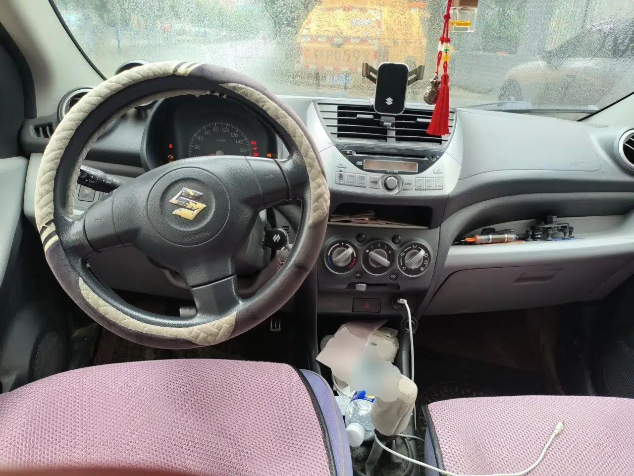 Suzuki Alto 2013 1.0L Manual Luxury Model — миниатюра 9