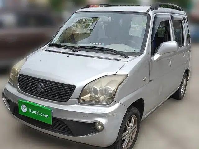 Suzuki Wagon R 2012 e 1.4L Manual VVT Standard Model China IV standard