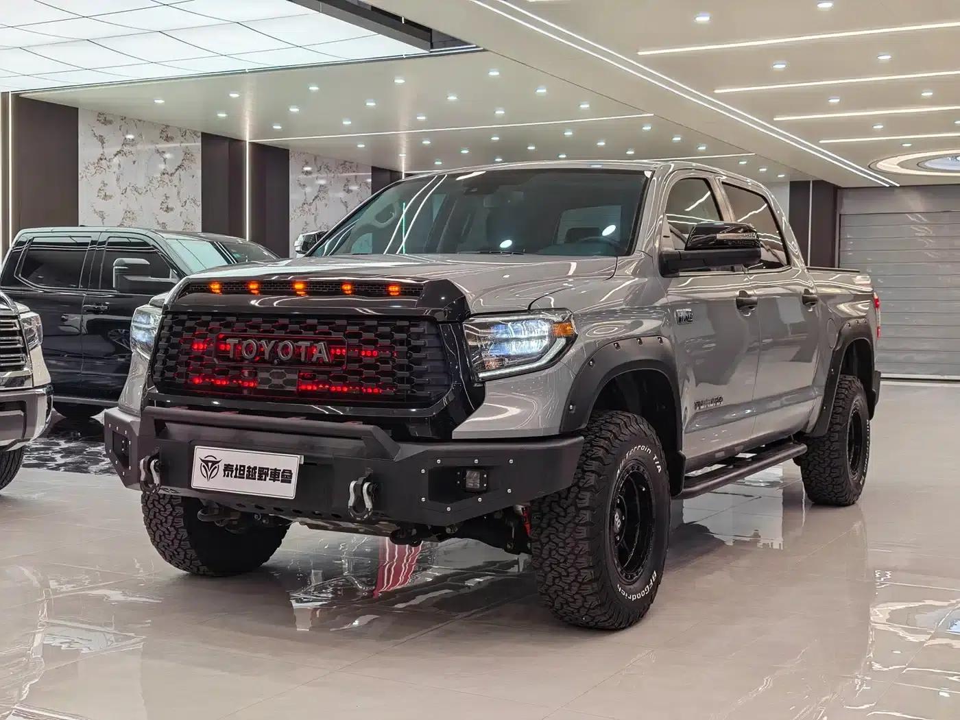 2020 Tundra 5.7L Four-Door TRD Sport — миниатюра 3