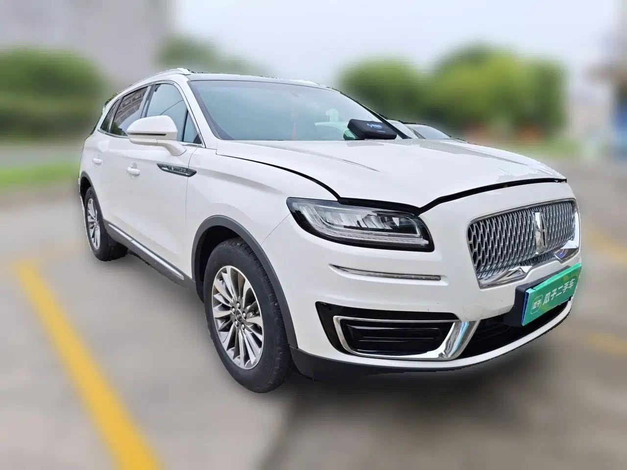 Lincoln Nautilus 2019 2.0T Two-Wheel Drive Luxury Edition China VI Standard — миниатюра 3