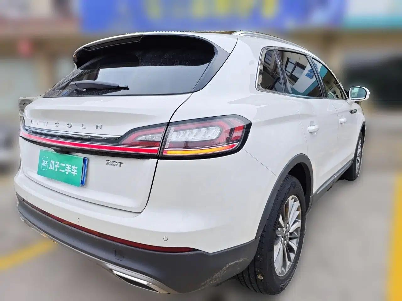 Lincoln Nautilus 2019 2.0T Two-Wheel Drive Luxury Edition China VI Standard — миниатюра 6