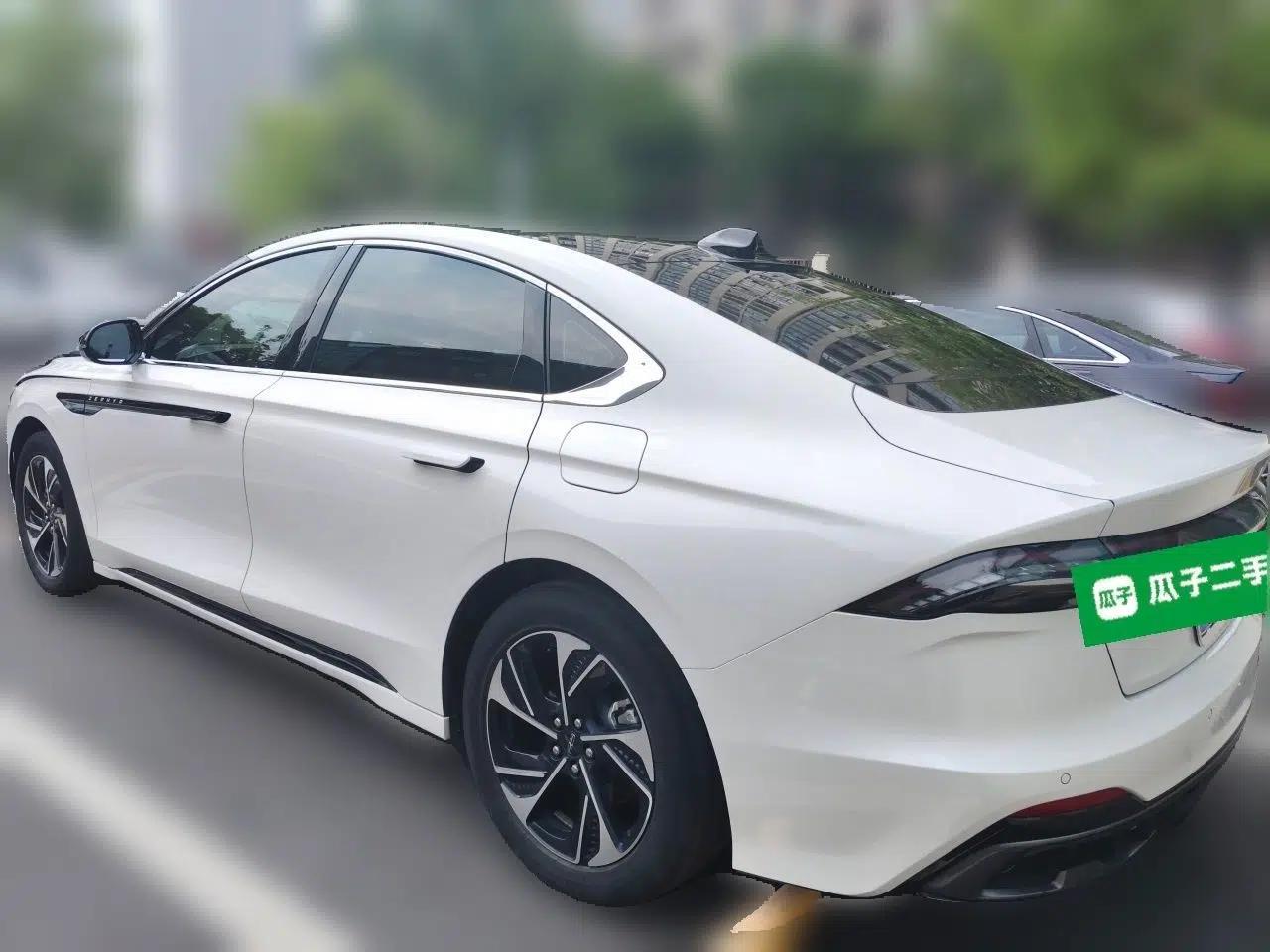 Lincoln Z 2022 Facelift iCool Deluxe Edition — миниатюра 4
