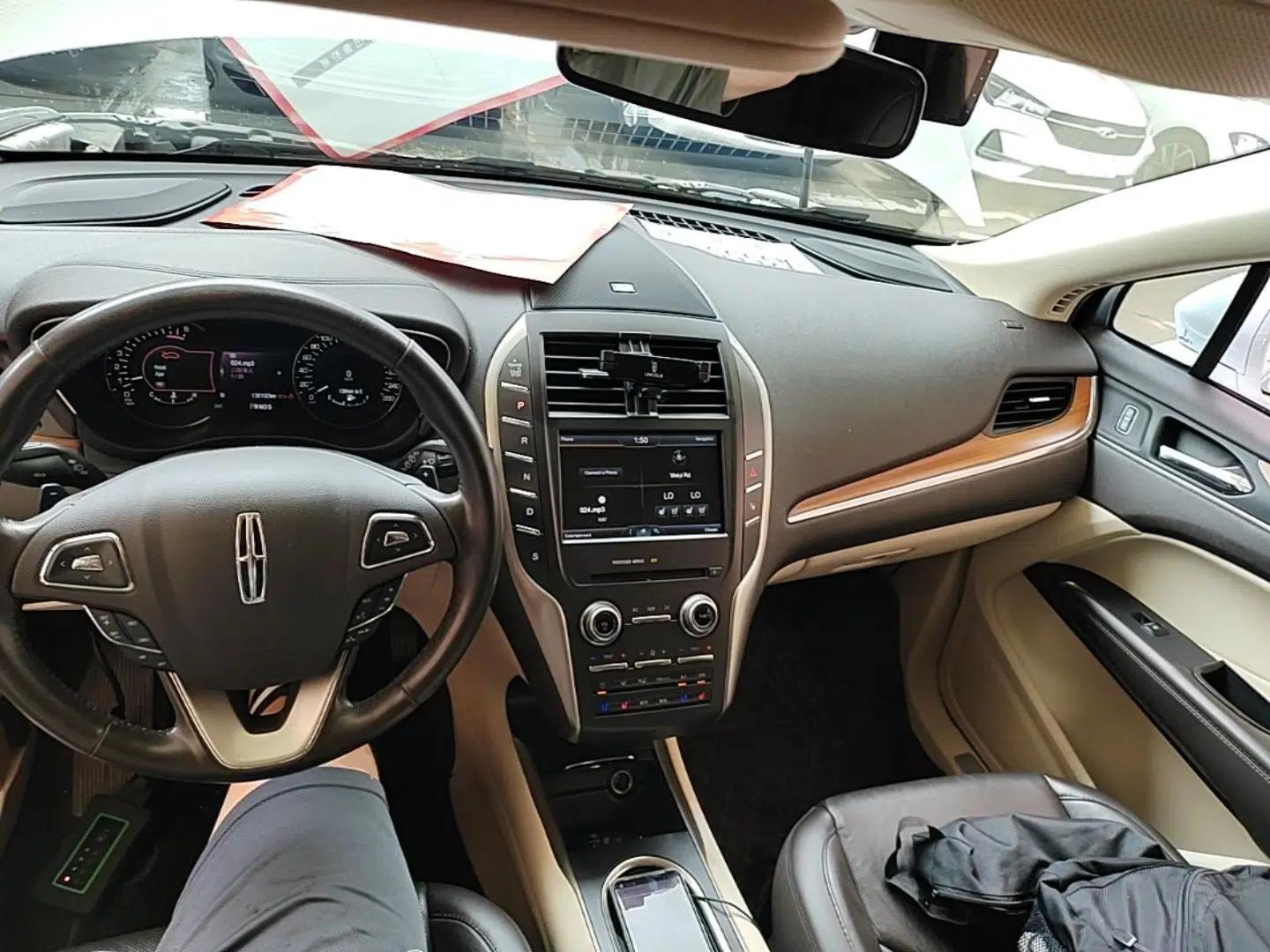 Lincoln MKC 2014 2.0T Four-Wheel Drive Luxury Edition — миниатюра 12