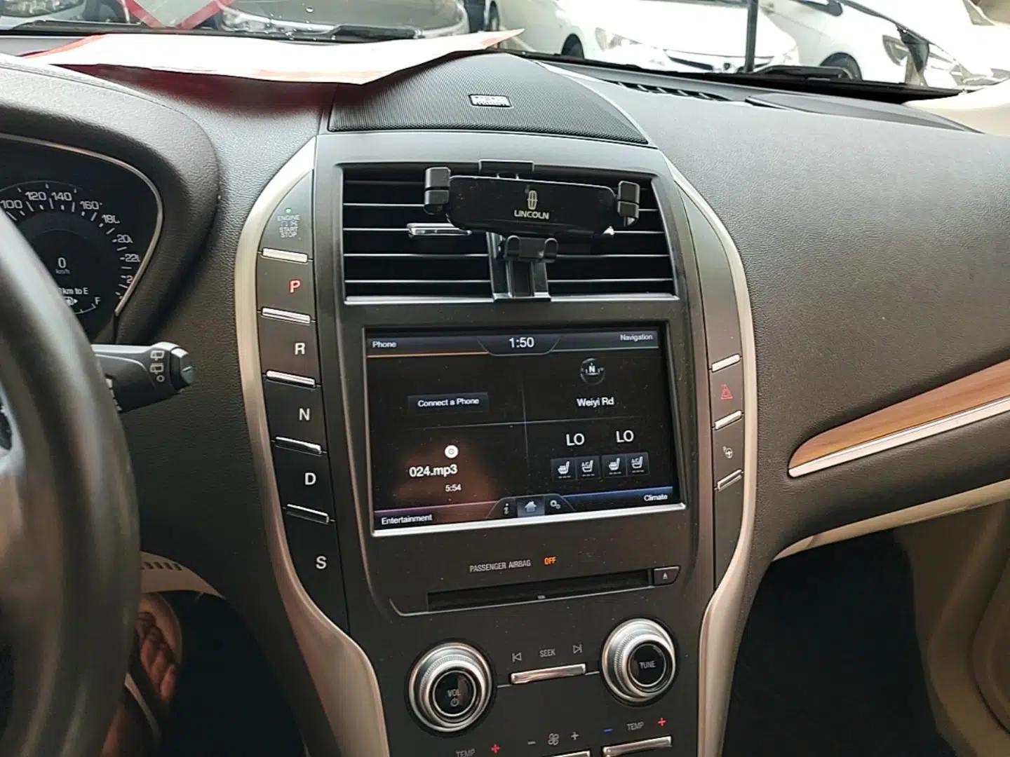 Lincoln MKC 2014 2.0T Four-Wheel Drive Luxury Edition — миниатюра 15