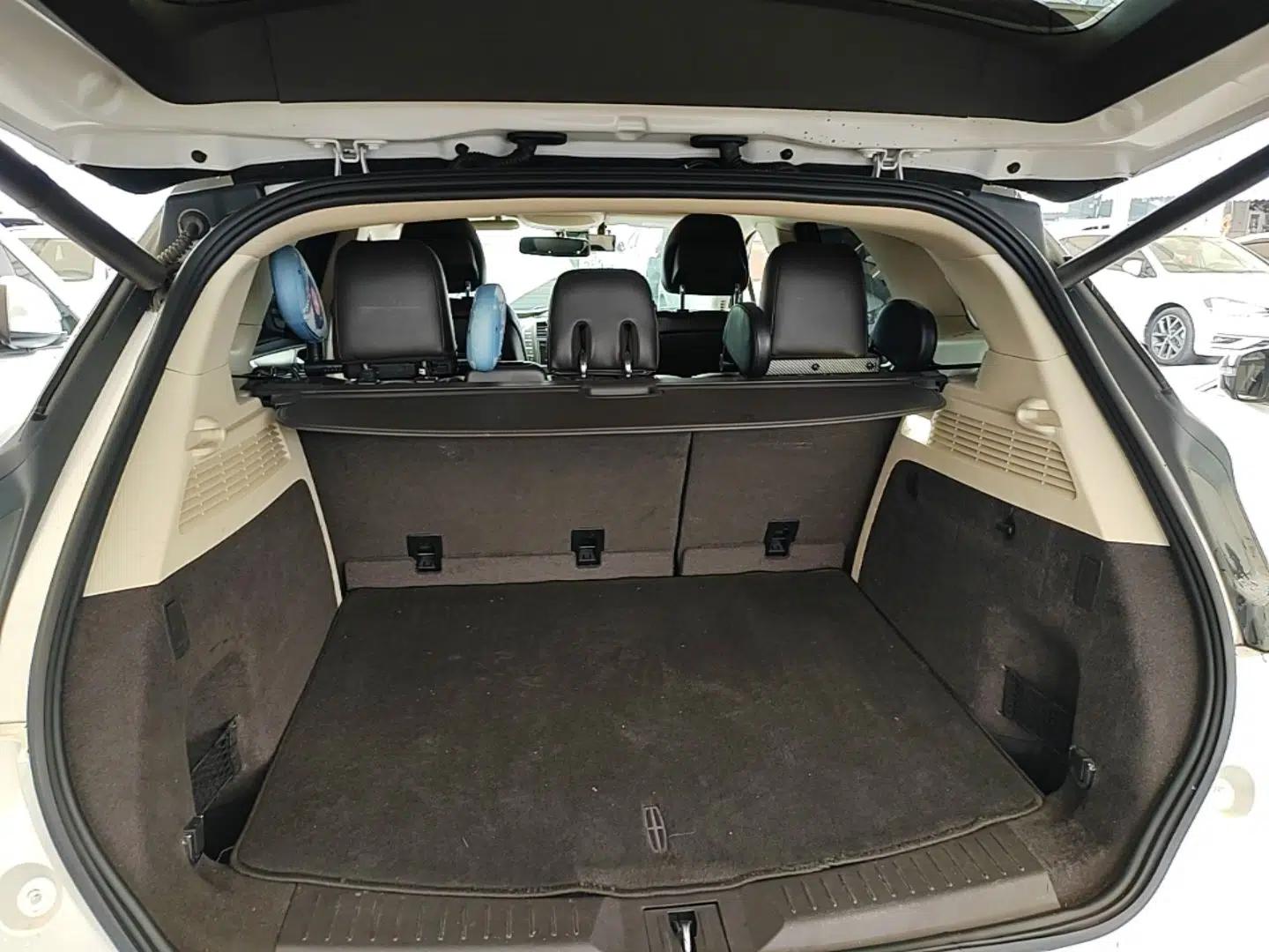 Lincoln MKC 2014 2.0T Four-Wheel Drive Luxury Edition — миниатюра 22