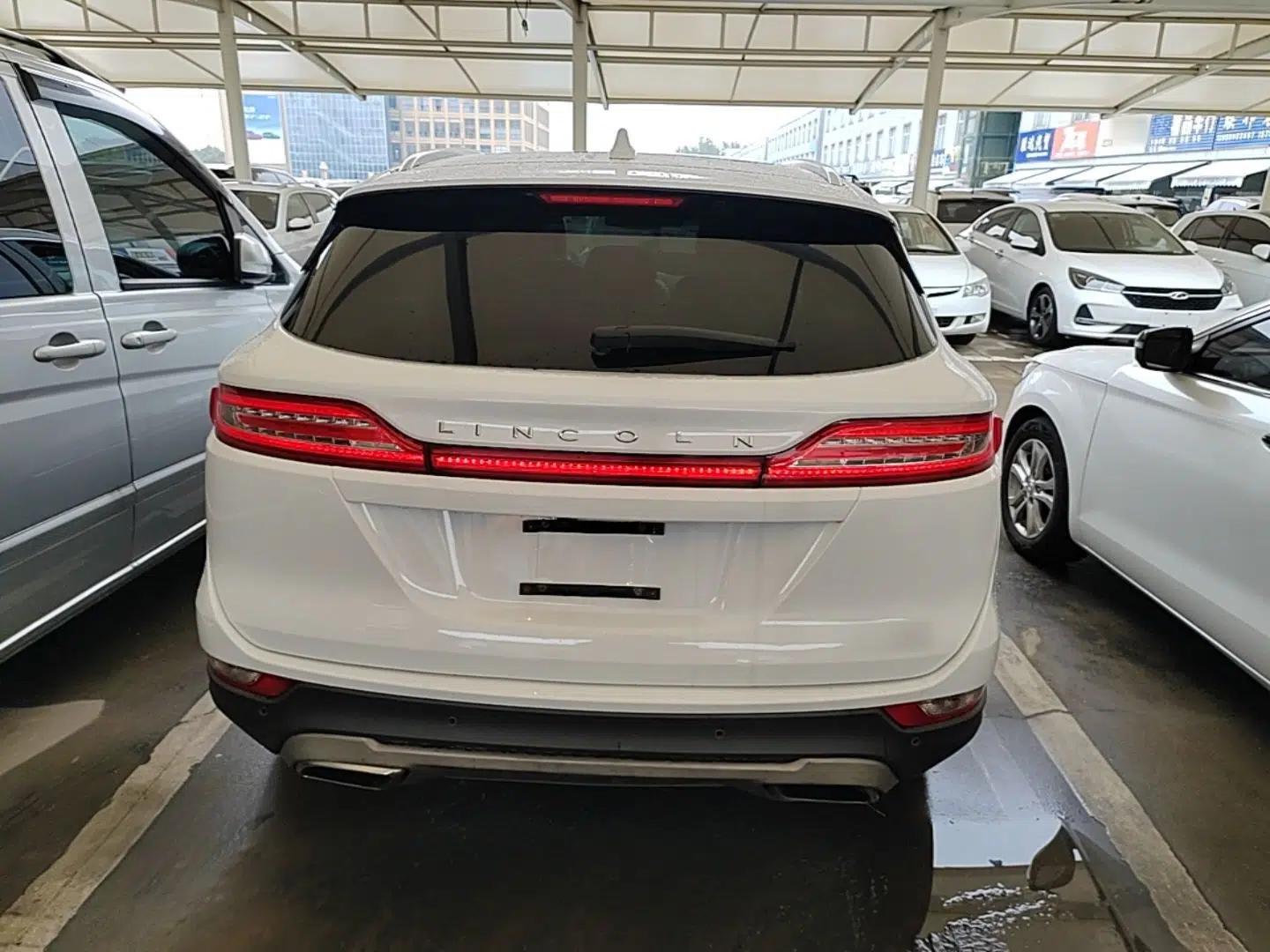 Lincoln MKC 2014 2.0T Four-Wheel Drive Luxury Edition — миниатюра 5