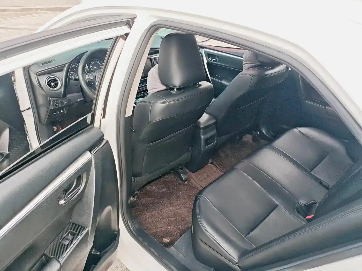 Corolla Hybrid E+ 2019 1.8L E-CVT Leading Edition — миниатюра 23