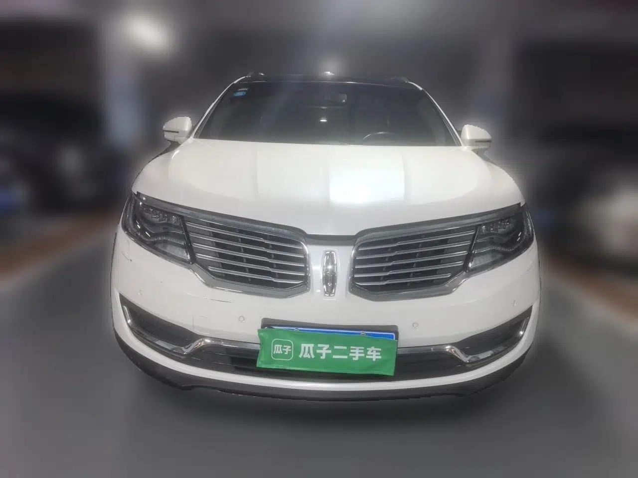 Lincoln MKX 2017 2.7T Four-Wheel Drive Prestige Edition — миниатюра 2