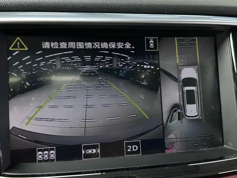 Trumpchi GS8 2017 320T 2WD Luxury Intelligent Connected Edition 7-Seater — миниатюра 18