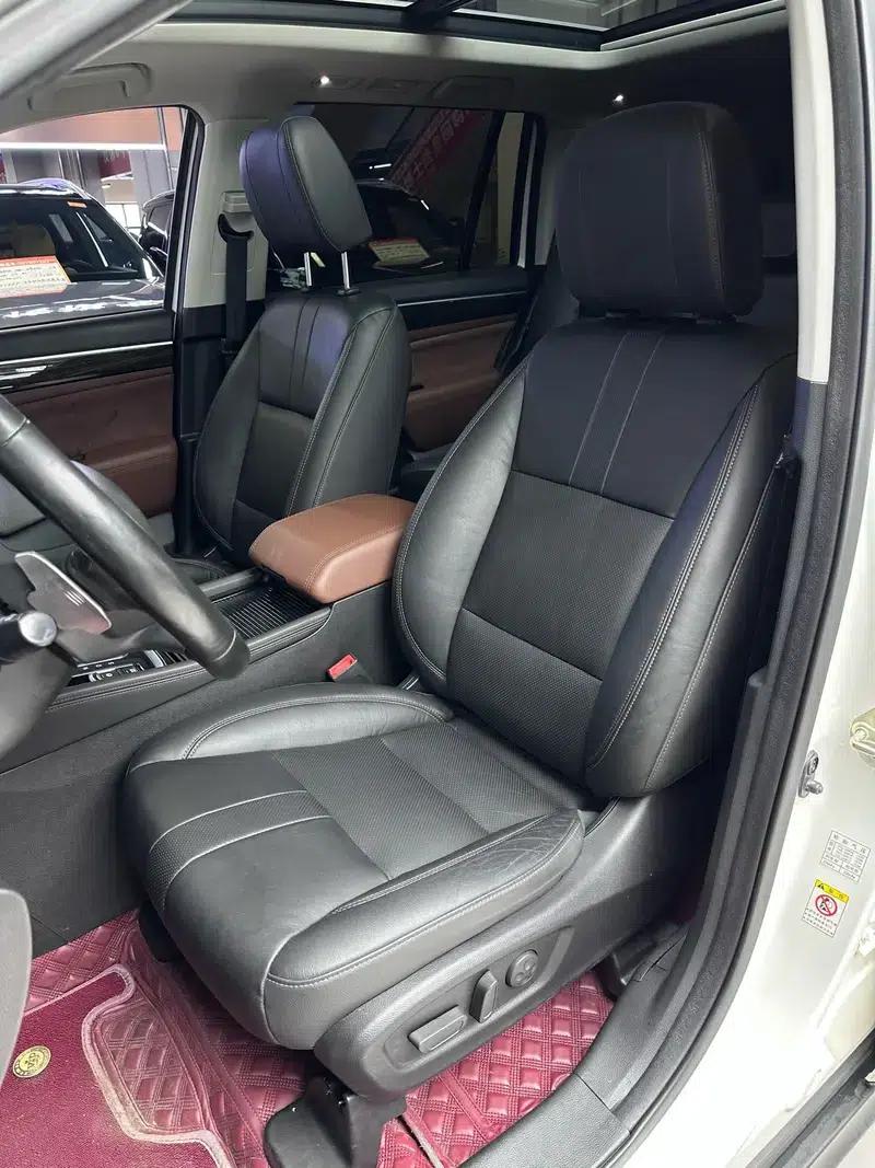 Trumpchi GS8 2017 320T 2WD Luxury Intelligent Connected Edition 7-Seater — миниатюра 29