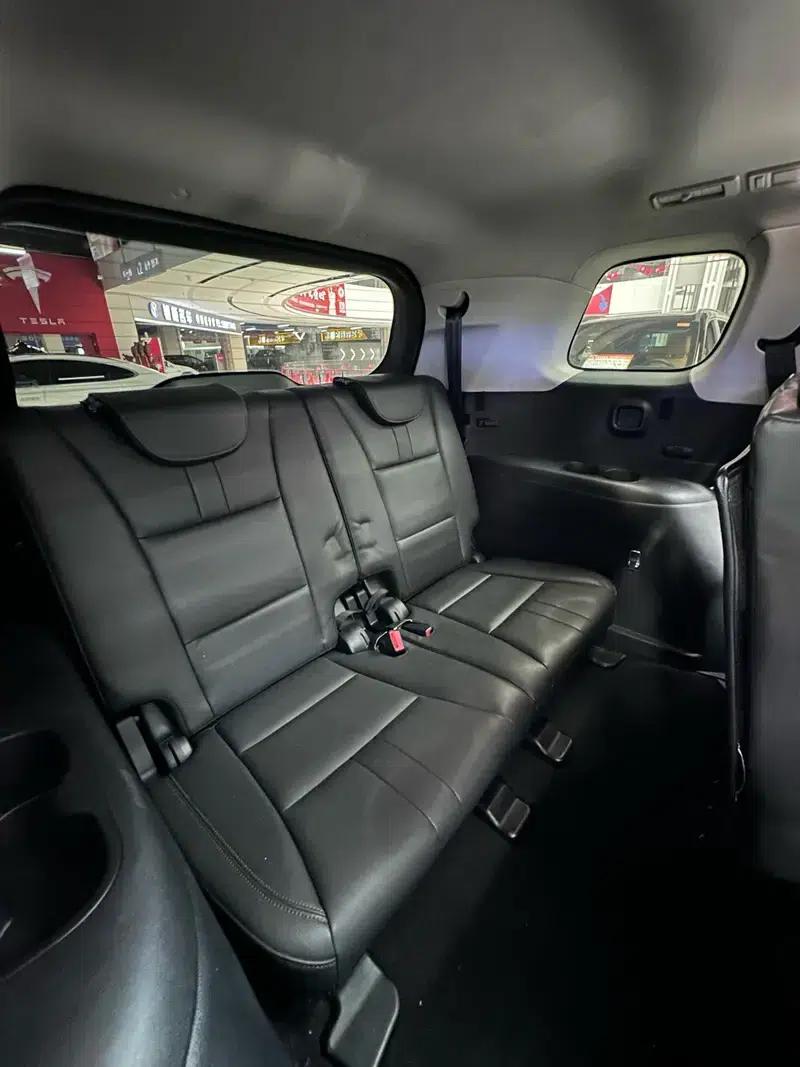 Trumpchi GS8 2017 320T 2WD Luxury Intelligent Connected Edition 7-Seater — миниатюра 32