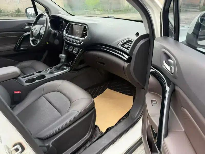Trumpchi GS4 2017 235T Automatic 2WD Luxury Intelligent Edition — миниатюра 7