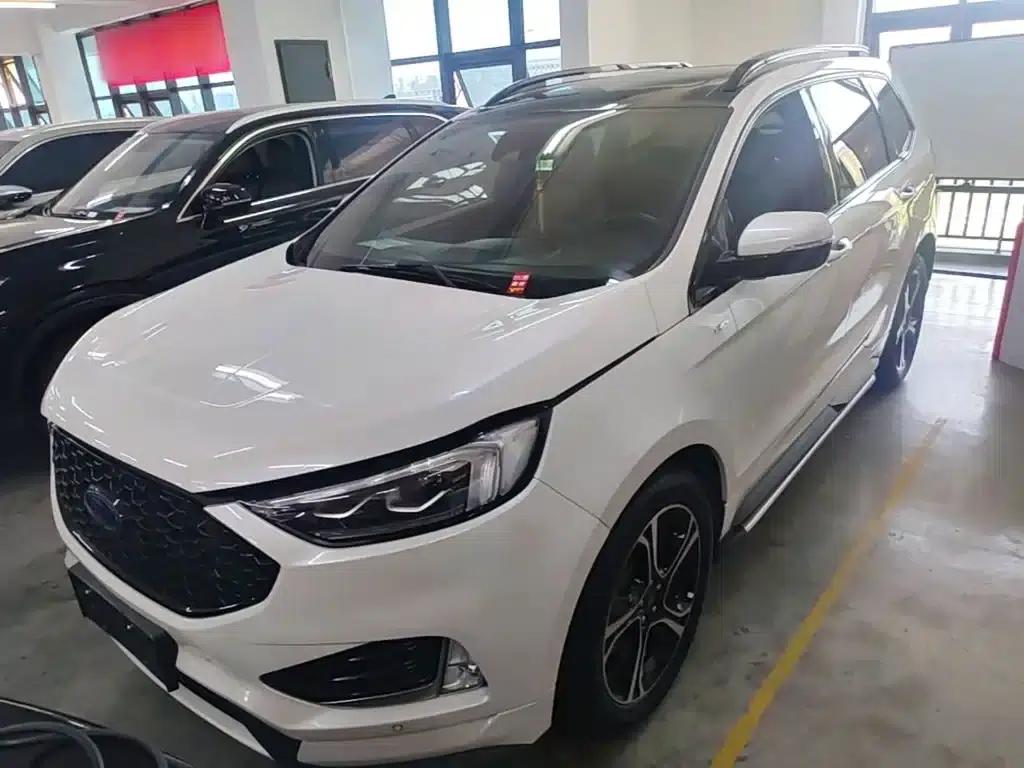 2020 Ford Edge EcoBoost 245 2WD ST-Line 5-seater — миниатюра 1