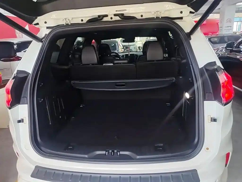 2020 Ford Edge EcoBoost 245 2WD ST-Line 5-seater — миниатюра 19