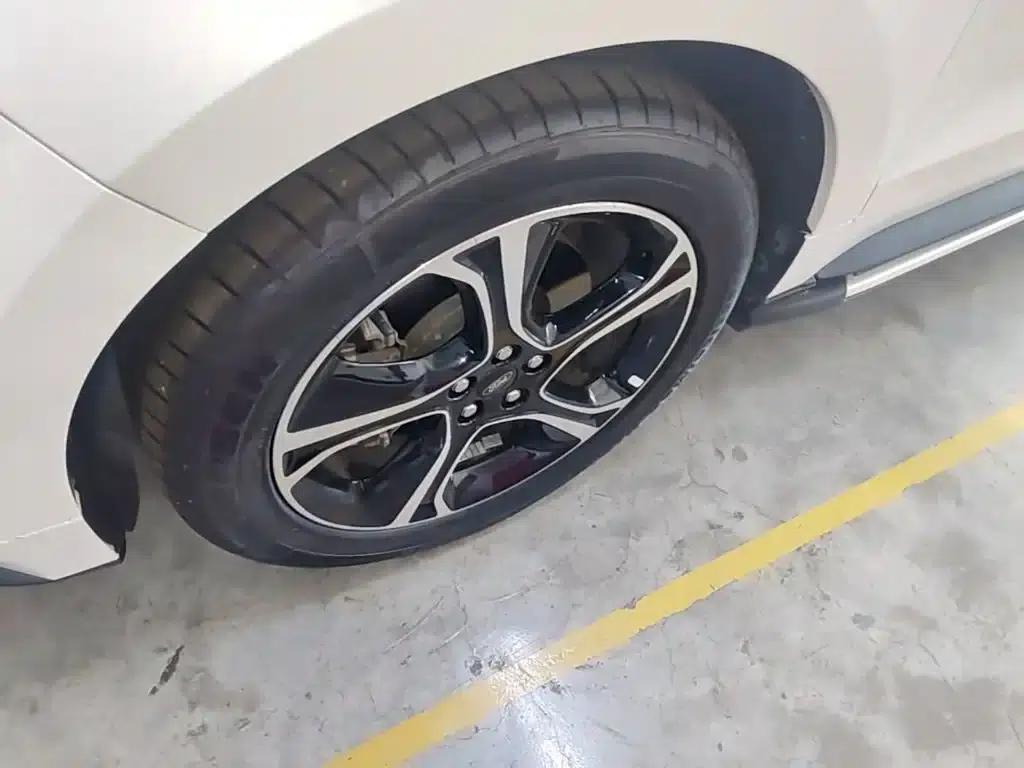 2020 Ford Edge EcoBoost 245 2WD ST-Line 5-seater — миниатюра 23