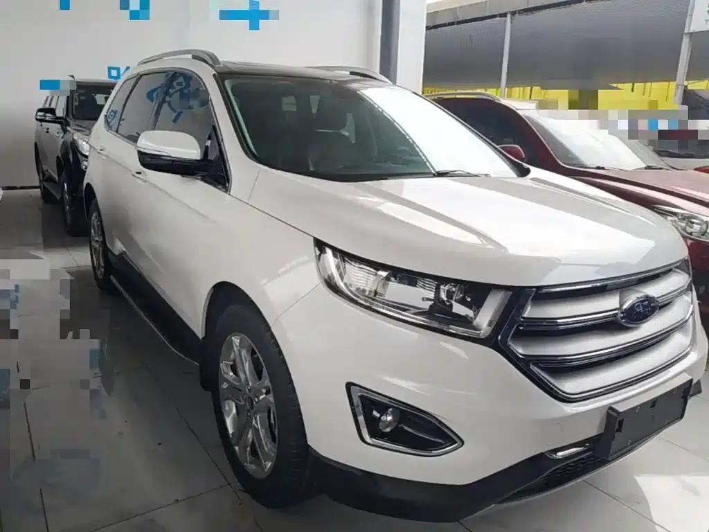 2017 Ford Edge EcoBoost 245 AWD Sport 7-seater — миниатюра 4