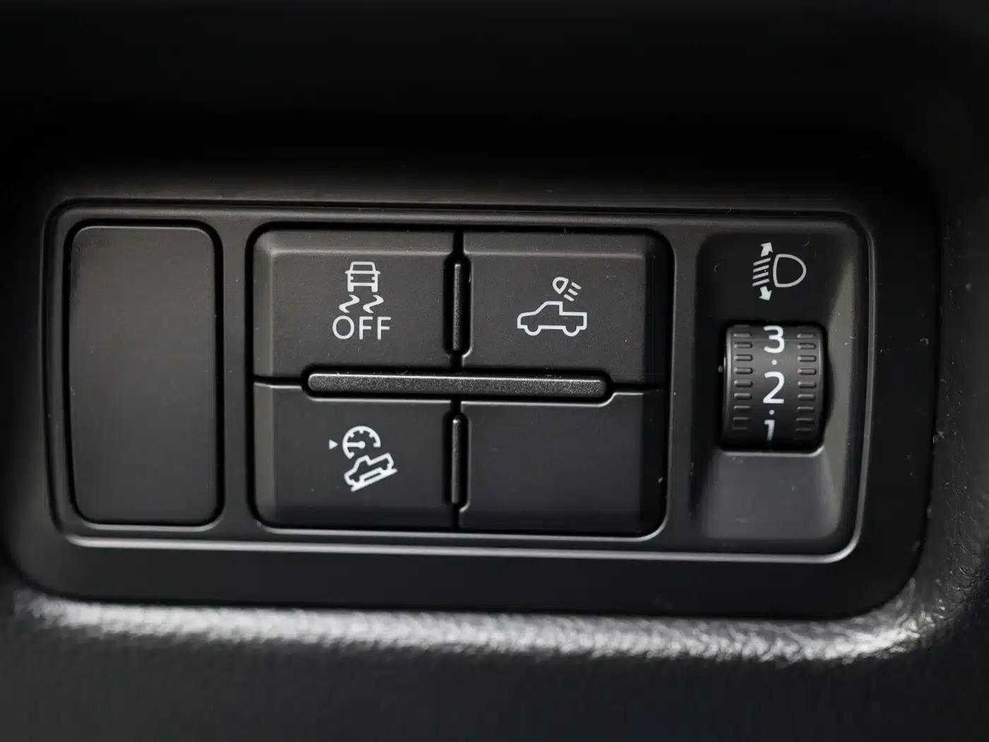 Ranger 2023 Model 4WD Automatic Gasoline — миниатюра 12