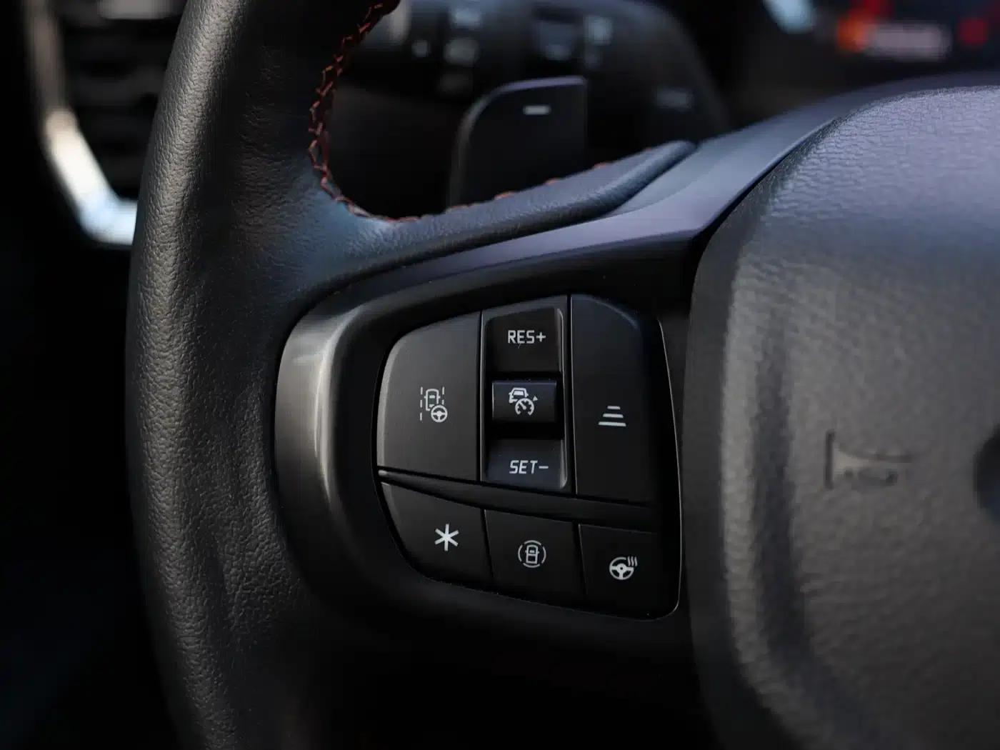 Ranger 2023 Model 4WD Automatic Gasoline — миниатюра 36
